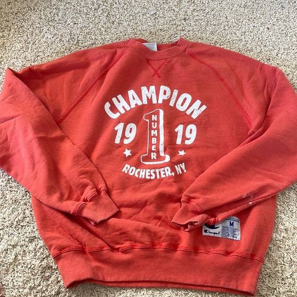 Champion Tops - Champion sweatshirt